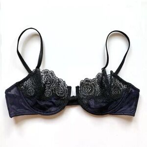 Victoria’s Secret Very Sexy Unlined Balconet Bra 34C Navy Black Polka Dot Lace